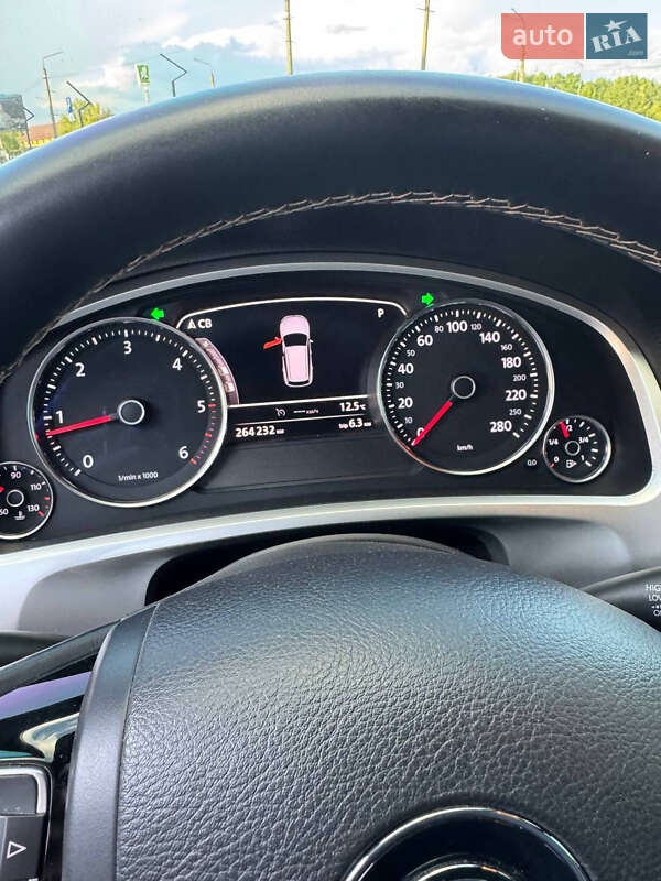 Volkswagen Touareg 2014