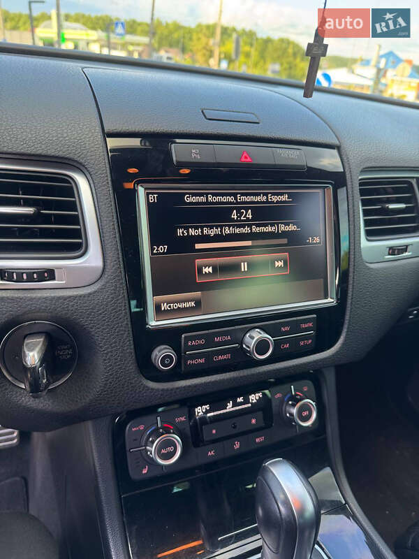 Volkswagen Touareg 2014