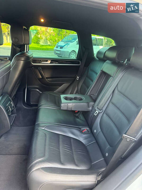 Volkswagen Touareg 2014