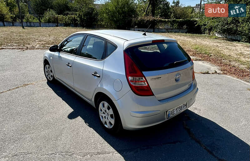 Hyundai i30 2008
