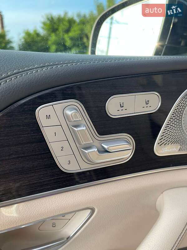 Mercedes-Benz GLE-Class 2020