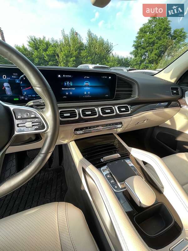 Mercedes-Benz GLE-Class 2020