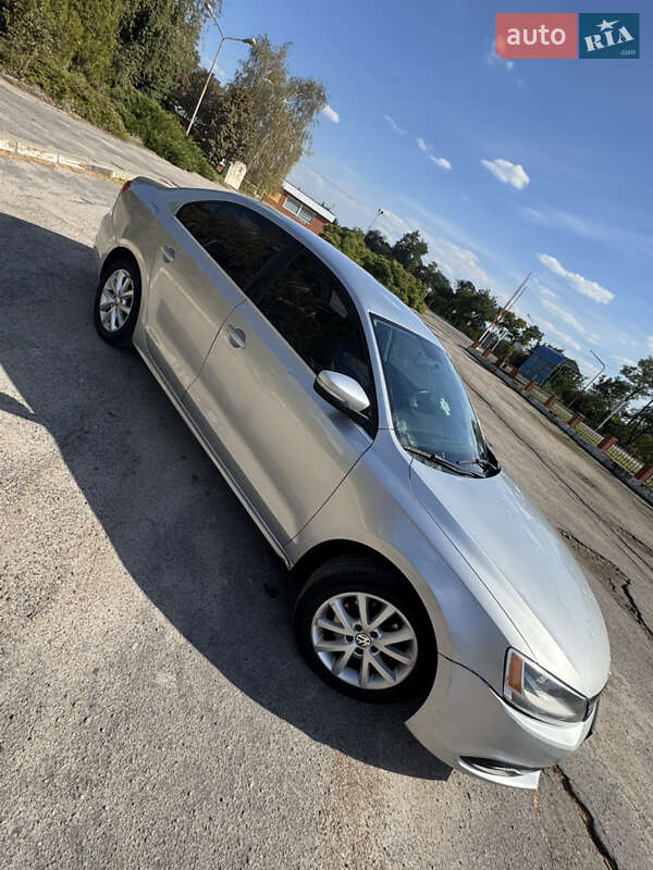 Volkswagen Jetta 2012