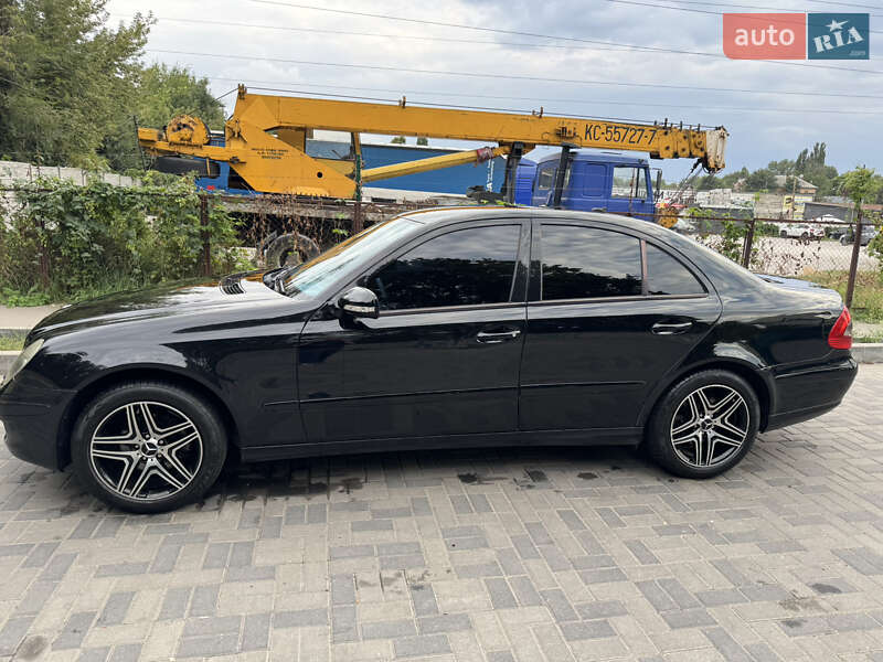 Mercedes-Benz E-Class 2007