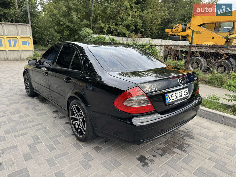 Mercedes-Benz E-Class 2007
