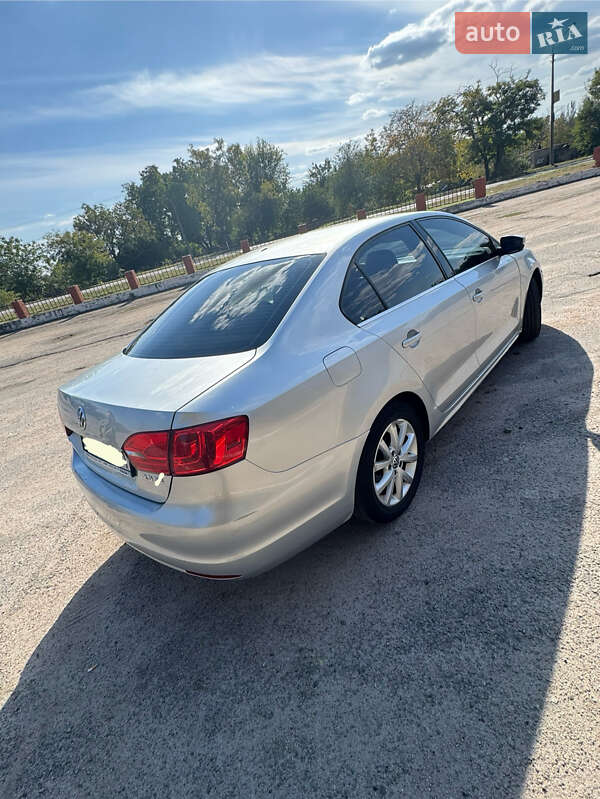 Volkswagen Jetta 2012