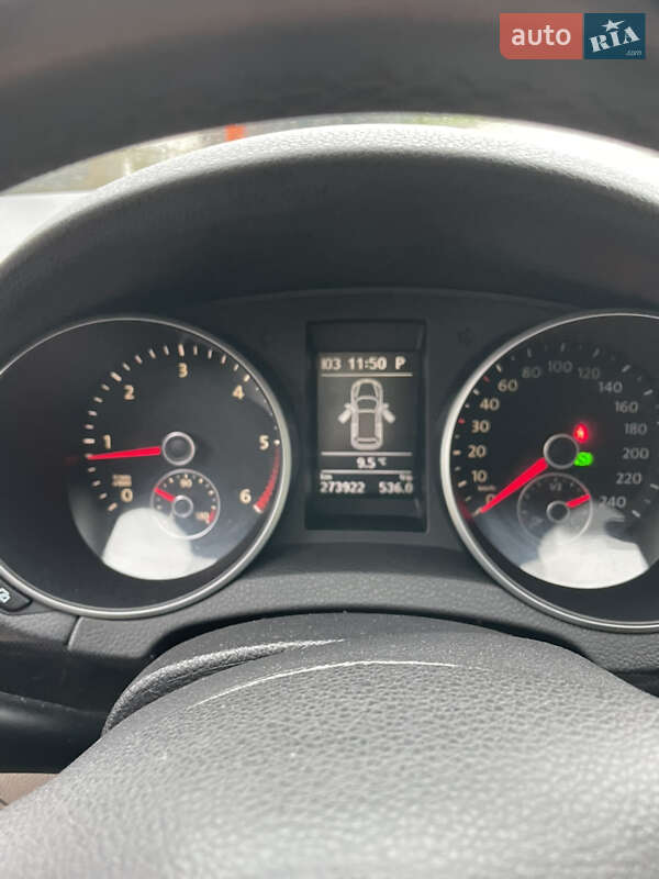 Volkswagen Golf 2011