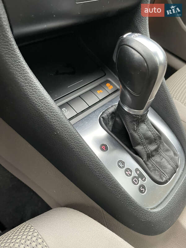 Volkswagen Golf 2011