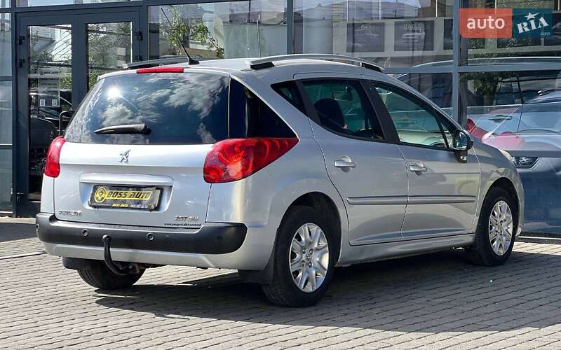 Peugeot 207 2010
