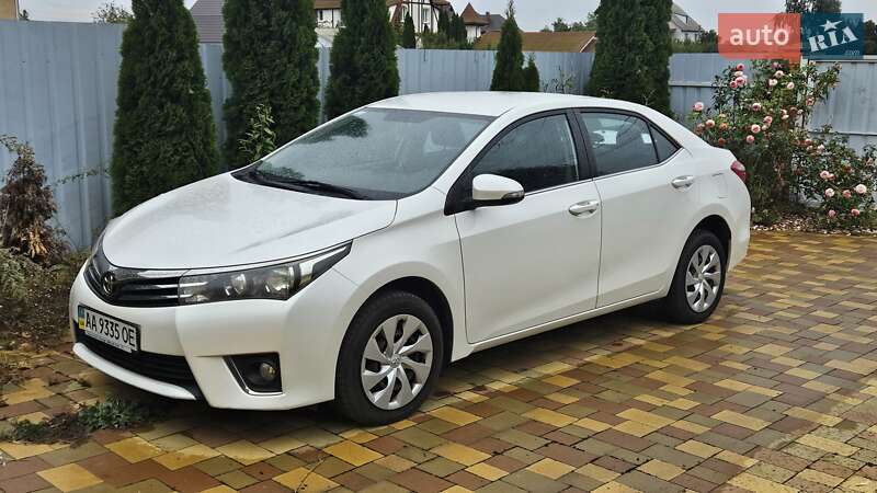 Toyota Corolla 2013