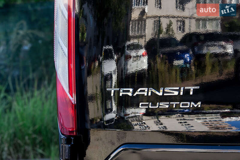 Ford Transit Custom 2012