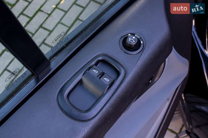 Ford Transit Custom 2012