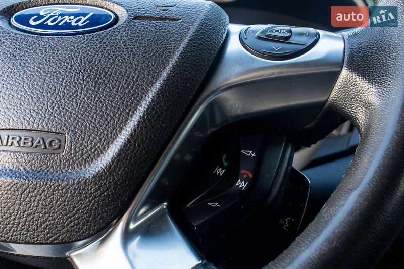 Ford Transit Custom 2012