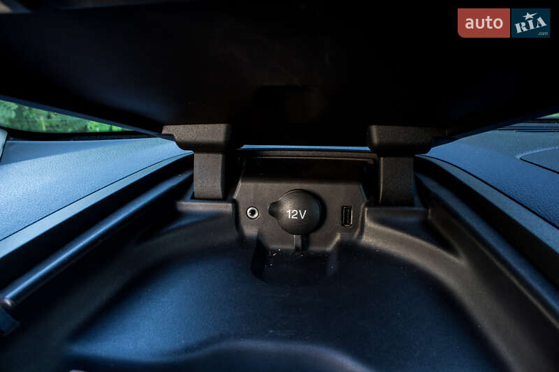 Ford Transit Custom 2012