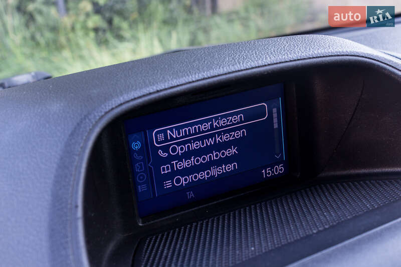 Ford Transit Custom 2012