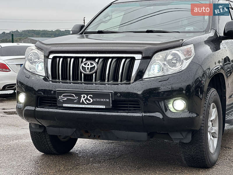 Toyota Land Cruiser Prado 2012