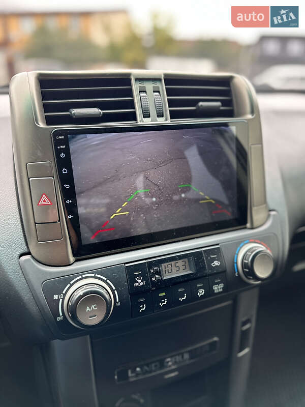 Toyota Land Cruiser Prado 2012