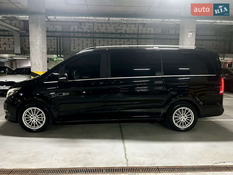 Mercedes-Benz V-Class 2014