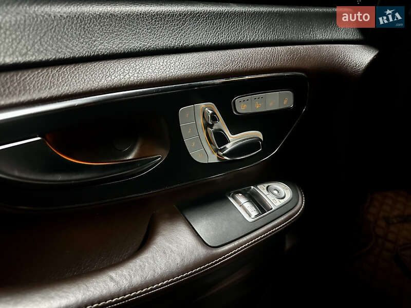 Mercedes-Benz V-Class 2014