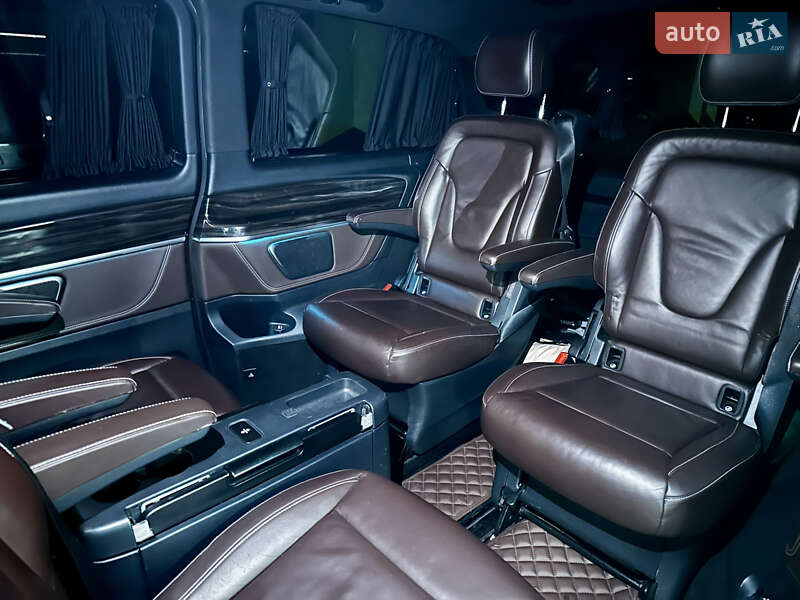 Mercedes-Benz V-Class 2014