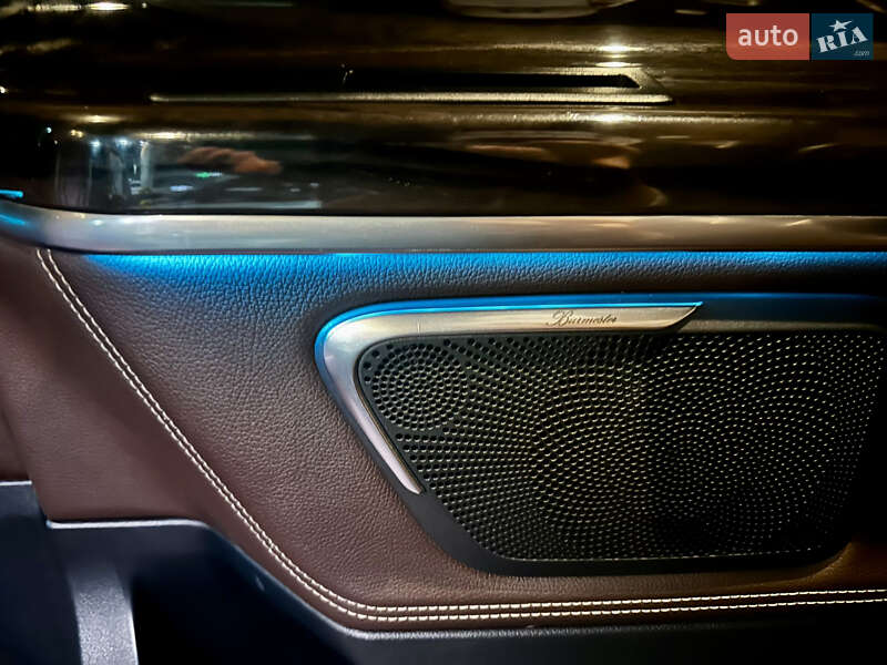 Mercedes-Benz V-Class 2014