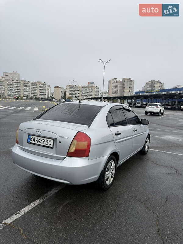 Hyundai Accent 2007