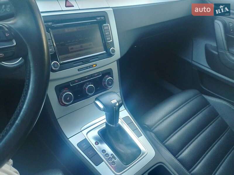 Volkswagen CC / Passat CC 2010