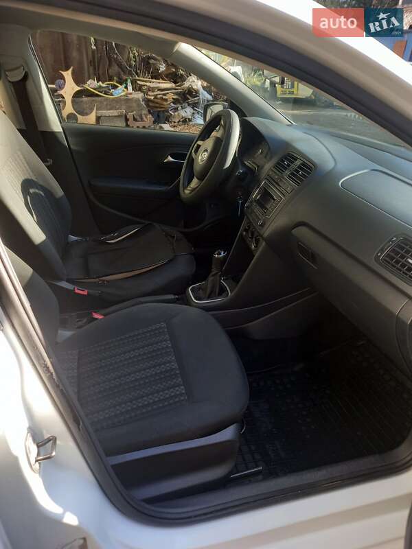 Volkswagen Polo 2019