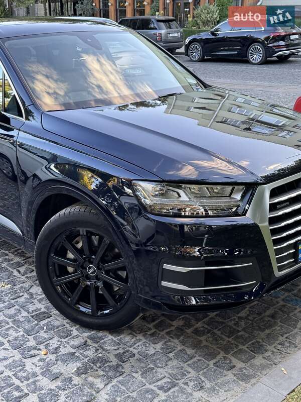 Audi Q7 2016