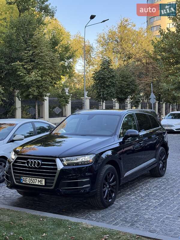 Audi Q7 2016