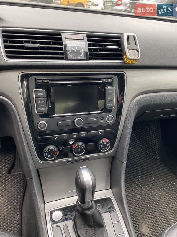 Volkswagen Passat 2015