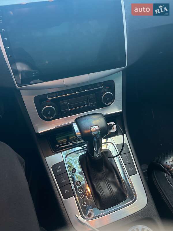 Volkswagen CC / Passat CC 2009