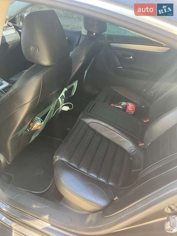 Volkswagen CC / Passat CC 2009