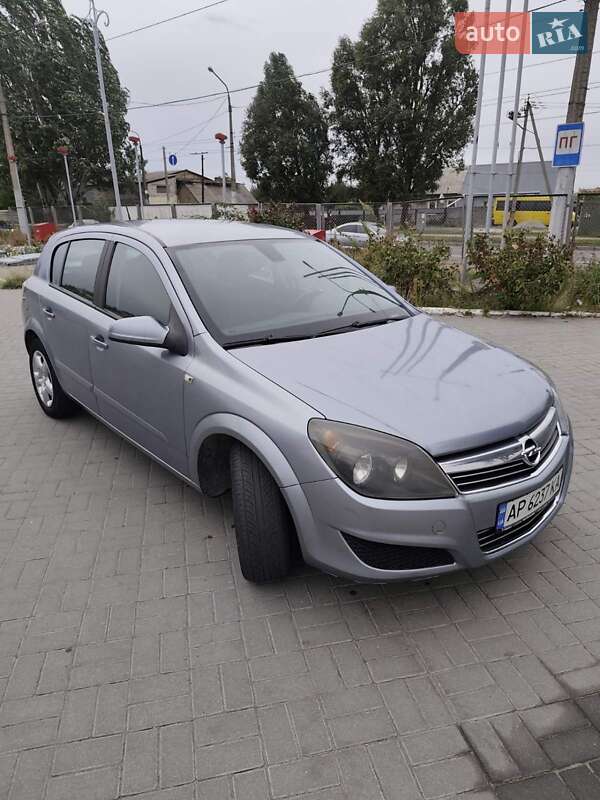Opel Astra 2008