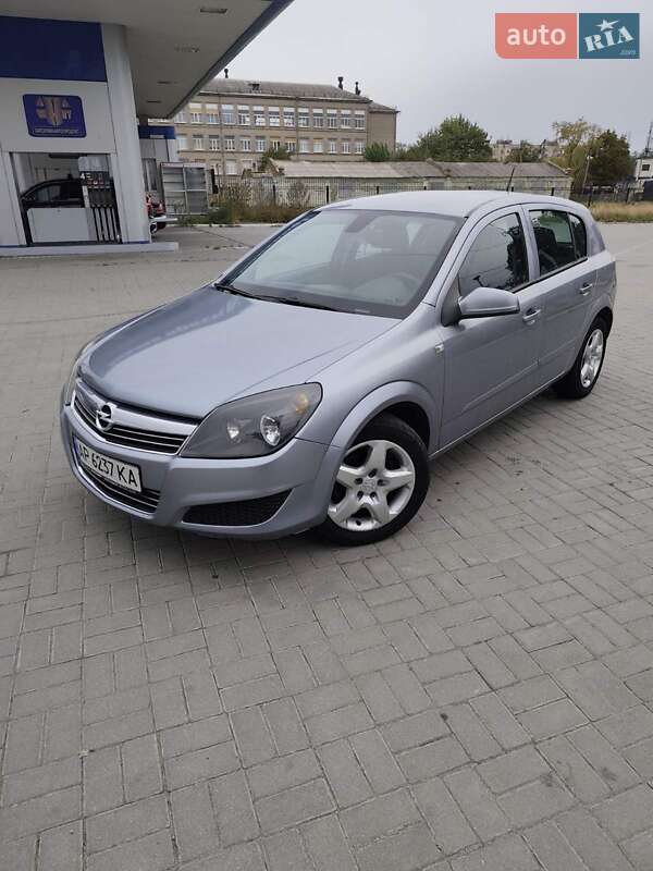 Opel Astra 2008