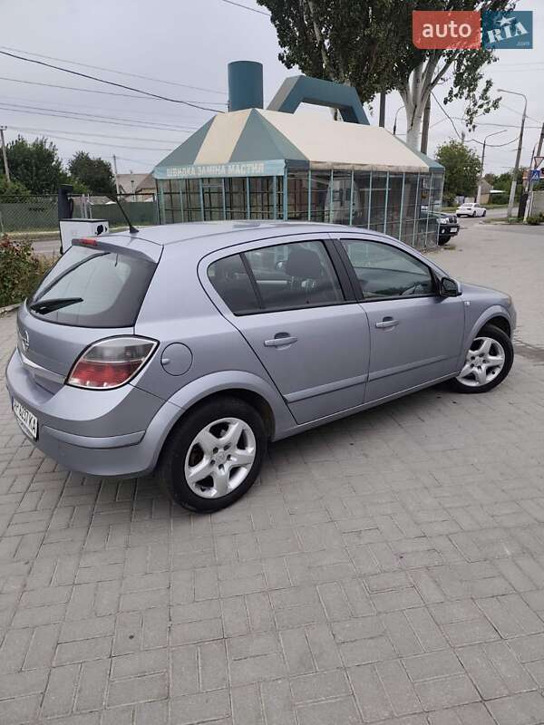 Opel Astra 2008