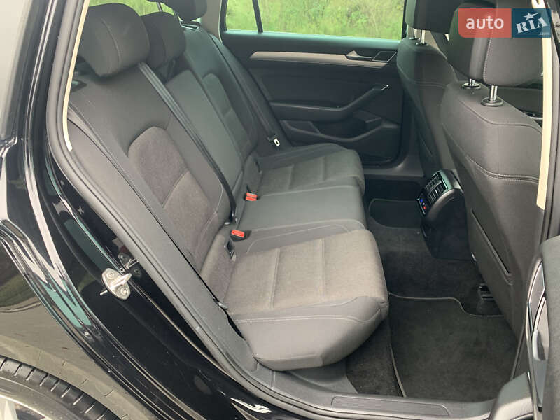 Volkswagen Passat 2019