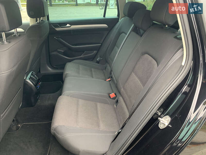 Volkswagen Passat 2019