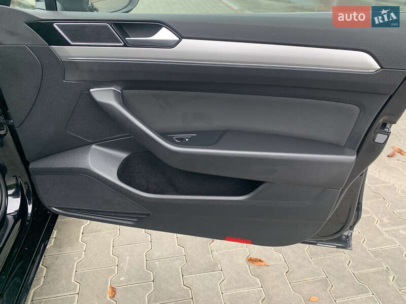 Volkswagen Passat 2019