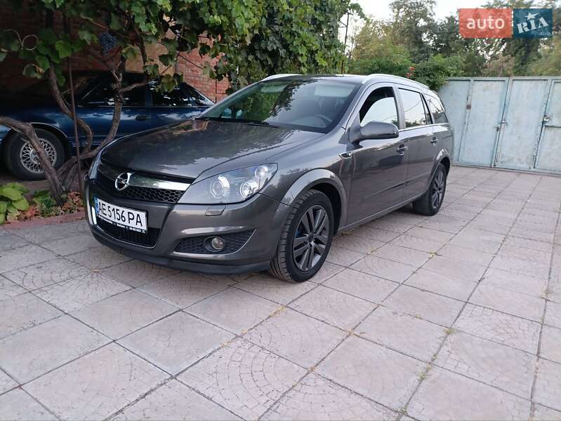 Opel Astra 2009