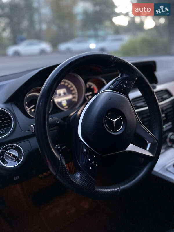Mercedes-Benz C-Class 2013