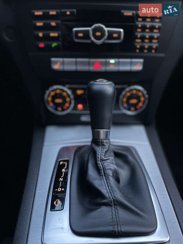 Mercedes-Benz C-Class 2013