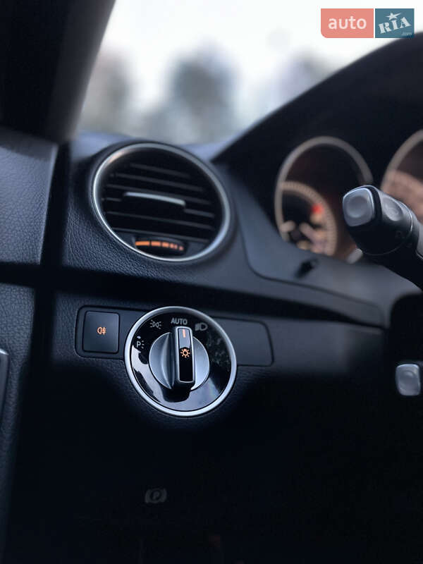 Mercedes-Benz C-Class 2013