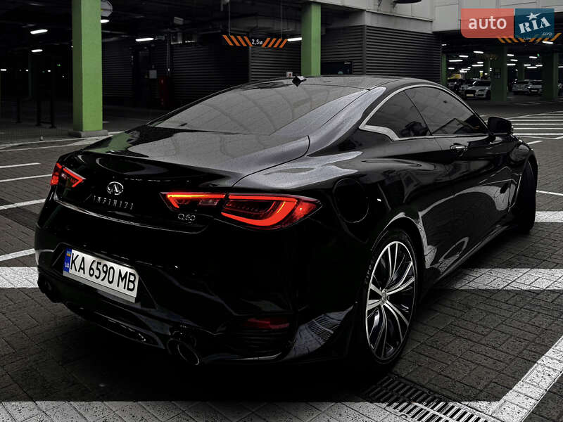 Infiniti Q60 2019