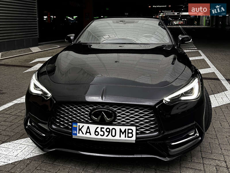 Infiniti Q60 2019