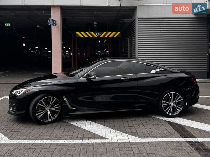 Infiniti Q60 2019