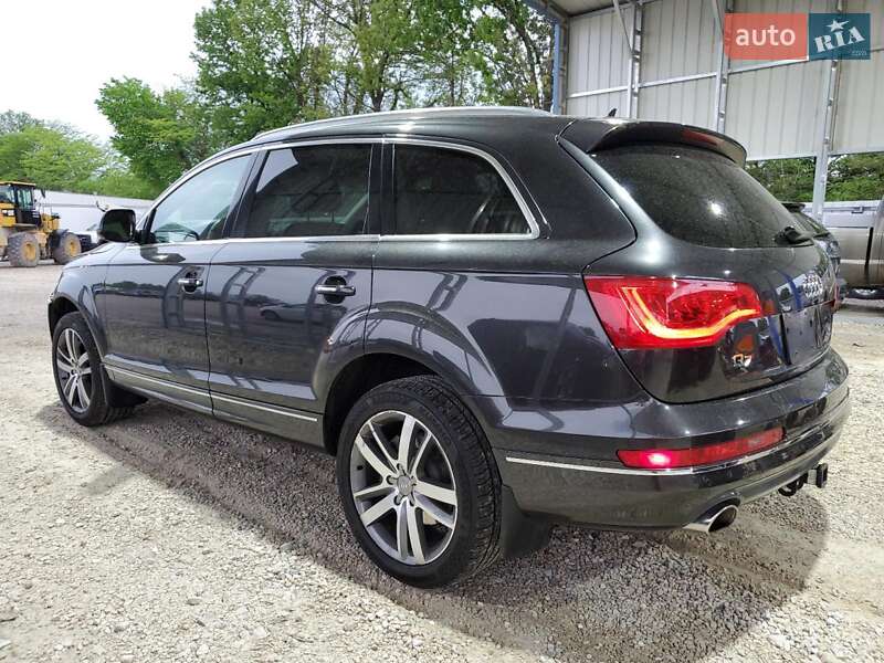 Audi Q7 2013