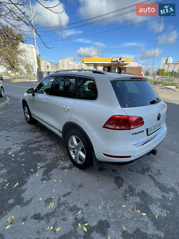 Volkswagen Touareg 2012
