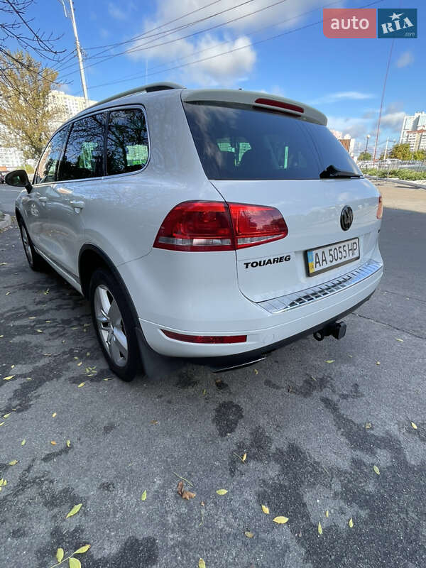 Volkswagen Touareg 2012