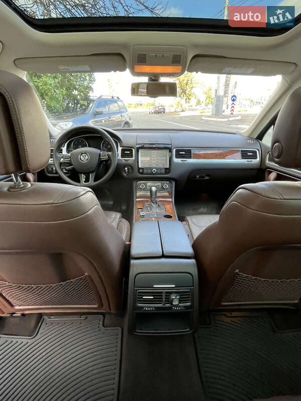 Volkswagen Touareg 2012